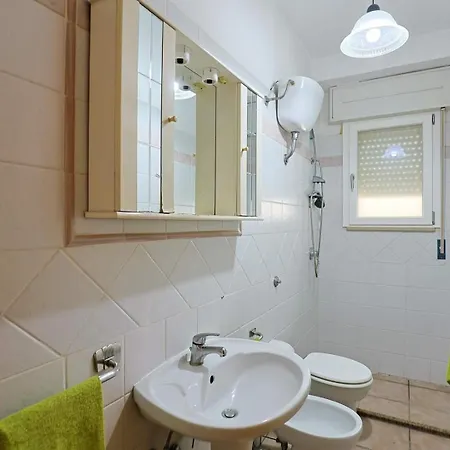Holiday home Casa Laura 3 A 20 Mt Dalla Di San Pietro in Bevagna